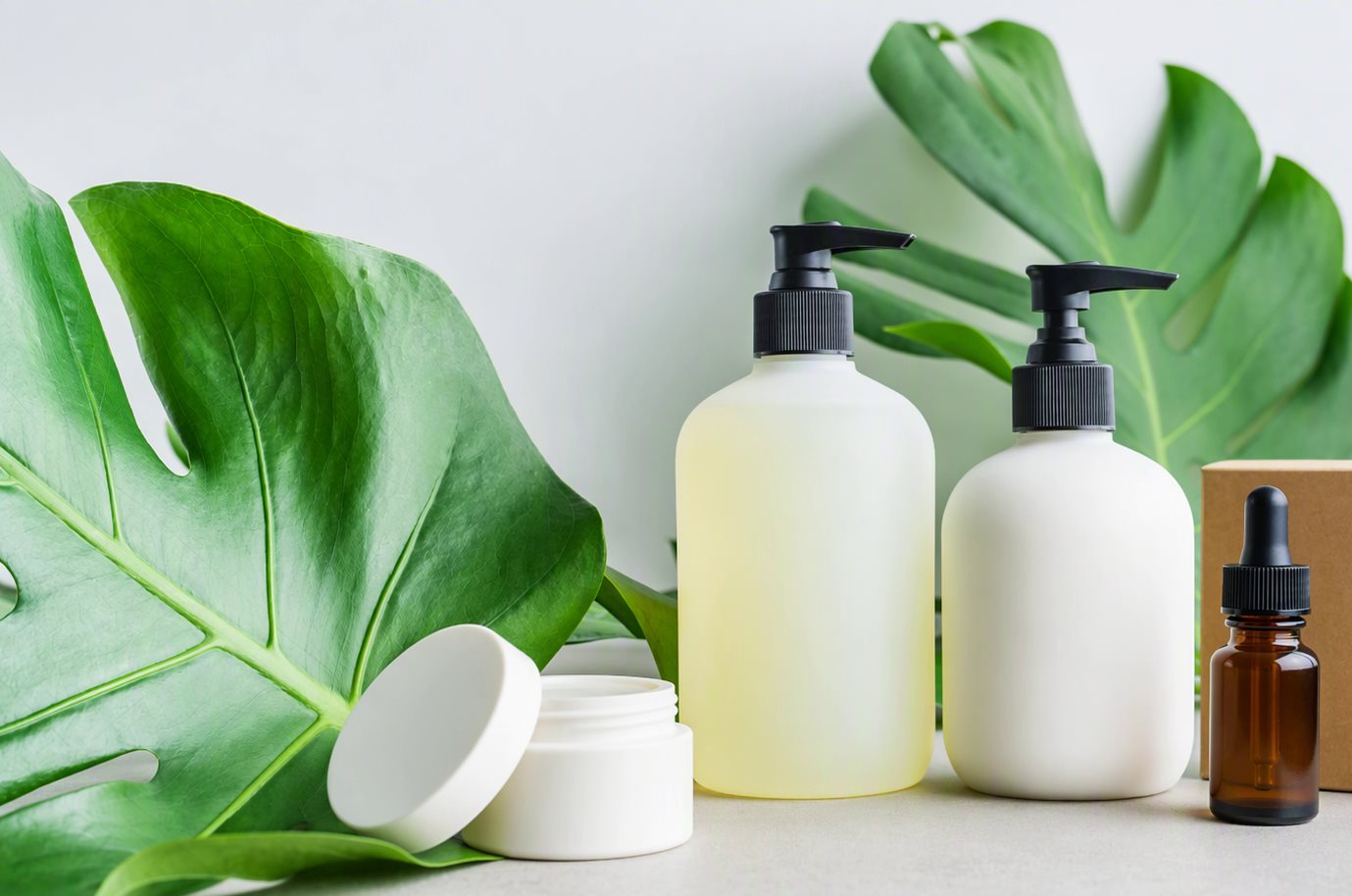 OEM ODM private label packaging service: custom cosmetic bottles, jars and packaging design